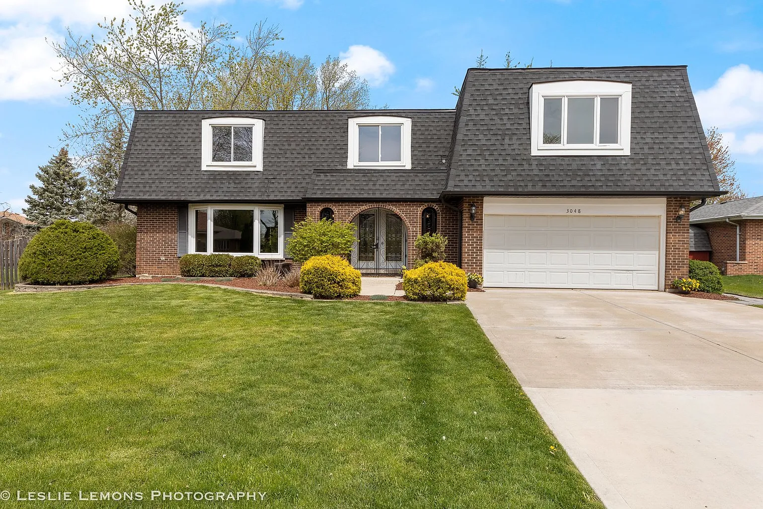 3048 Hillside Ln photo 1