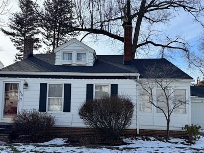 130 Lake Edge Dr, Euclid, OH, 44123