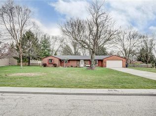 5126 Glenmina Dr, Centerville, OH 45440