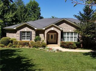 2888 Cherry Ln, Denver, NC 28037