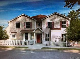 59 Pinto Rd E, Middletown, NY 10941