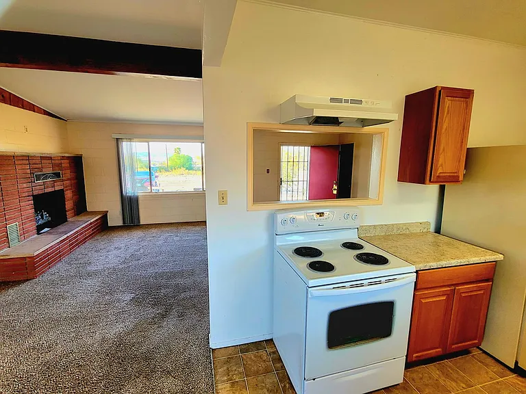 74925 Baseline Rd — Photo 7