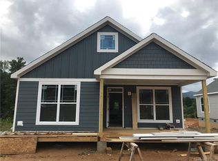 1119 Blueview Dr, Black Mountain, NC 28711