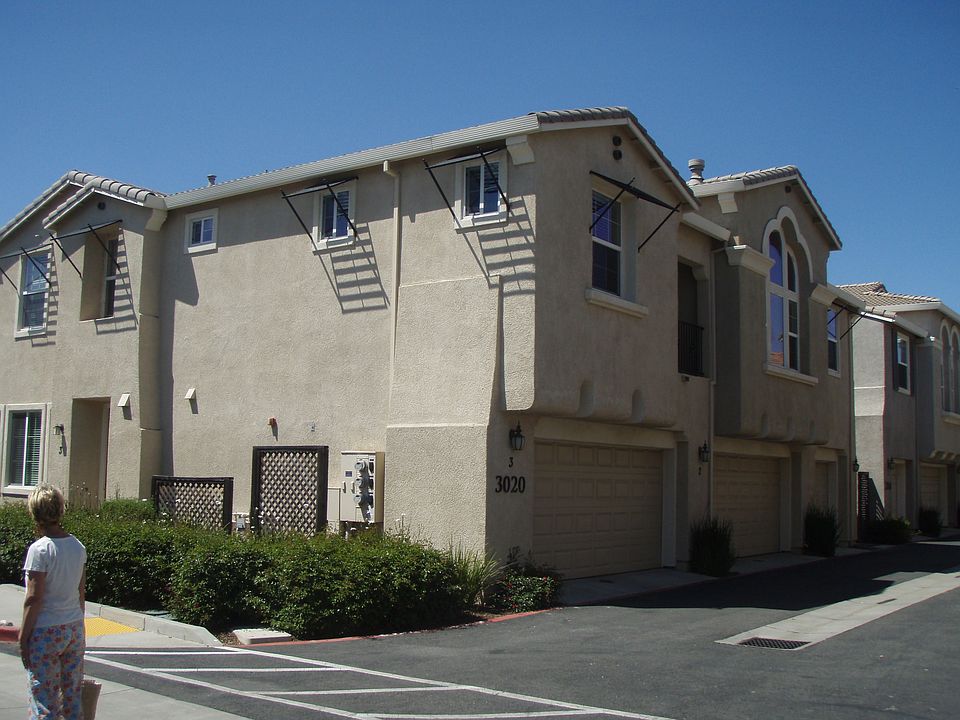 1st image of 3020 Sierra View Cir Unit 1