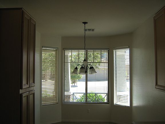 4th image of 17632 W Banff Ln