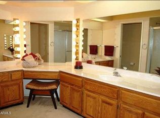25839 S Greencastle Dr, Chandler, AZ 85248