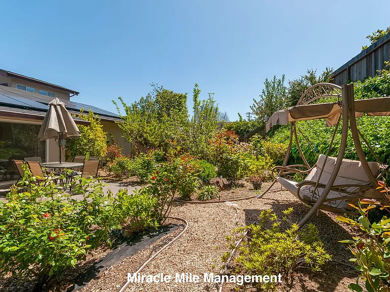 2503 Las Gallinas Ave — Photo 20