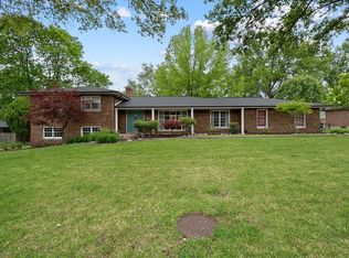 12022 Charwick Dr, Saint Louis, MO 63128