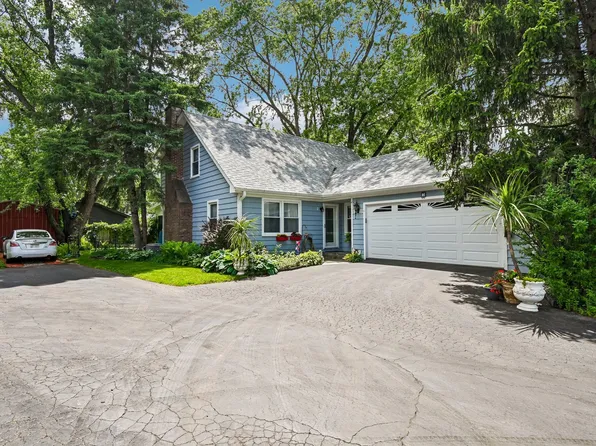 7 Columbus Pkwy, Buffalo Grove, IL 60089