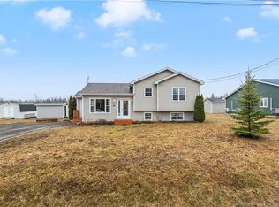 25 Clement Ave, Saint Antoine, NB E4V 1E3