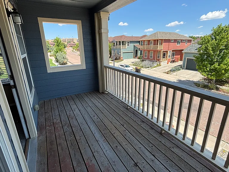 6594 Silverwind Cir — Photo 17