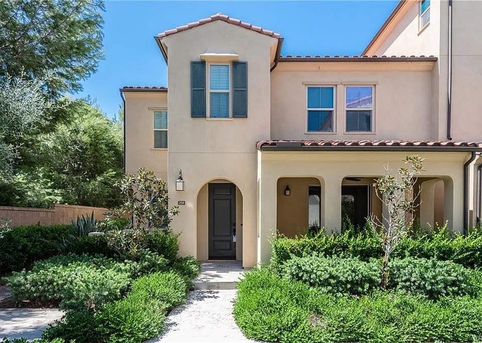 256 Borrego Dr