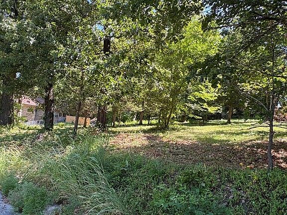5th image of 0.38+/- S Lincoln Street