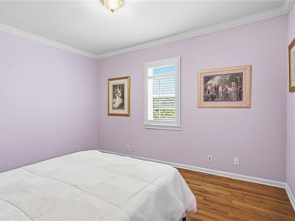 20th image of 309 E Kansas Ave