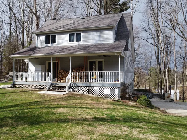 111 W Everton Rd, Connersville, IN 47331