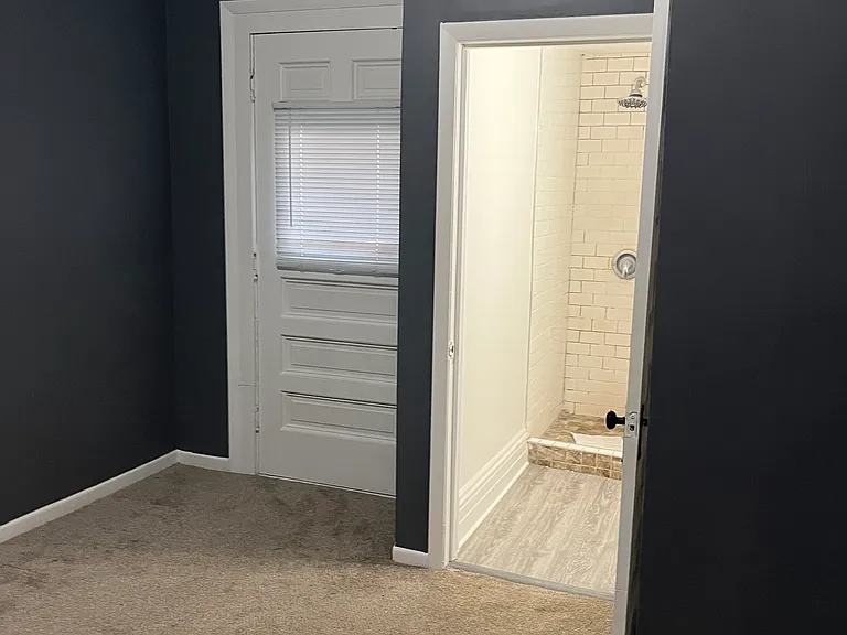 415 W Franklin Ave #1 — Photo 11