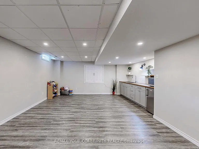 55 Penndutch Cir — Photo 31