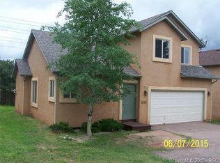 1685 Columbine Village Dr, Woodland Park, CO 80863