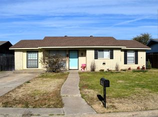 2506 Bliss St, Greenville, TX 75402