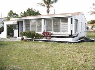 281 NW 100th St, Miami, FL 33150