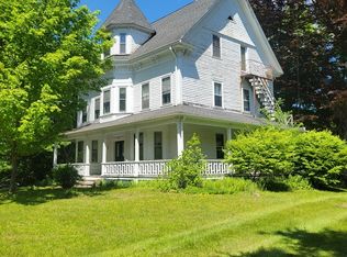 51 Woodstock Rd, Pomfret Center, CT 06259