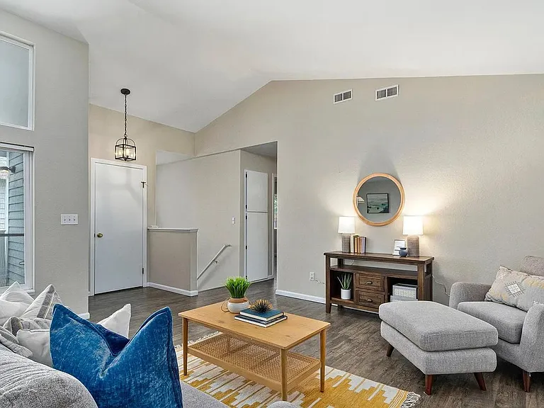 814 Arbor Ave #G — Photo 9