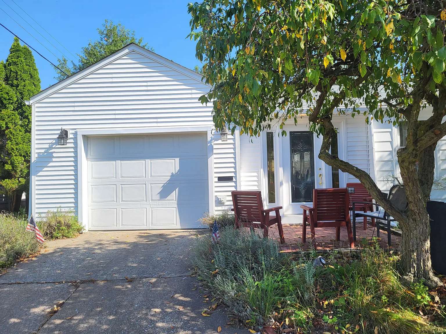 3 bed, 1138 sqft, $2,900 — Photo 3