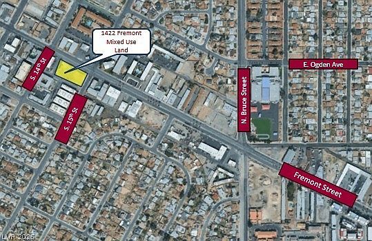 2nd image of 1422 Fremont St