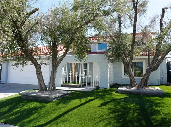 6761 Bonillo Dr, Las Vegas, NV 89103