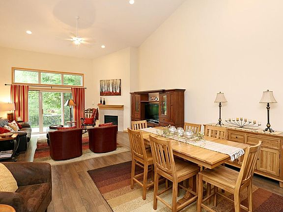 2nd image of 16833 Edinburg Way