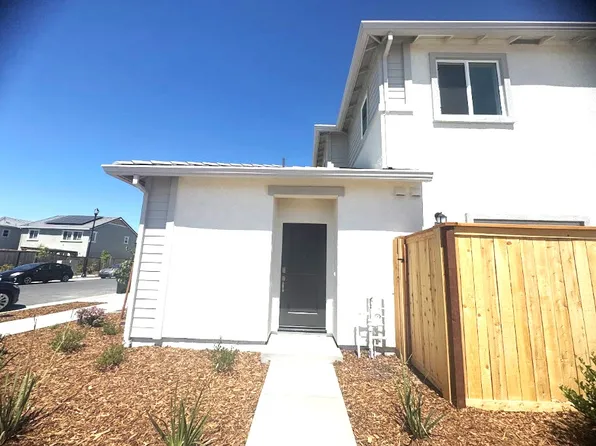 6128 Grazing Ranch Rd, Roseville, CA 95747