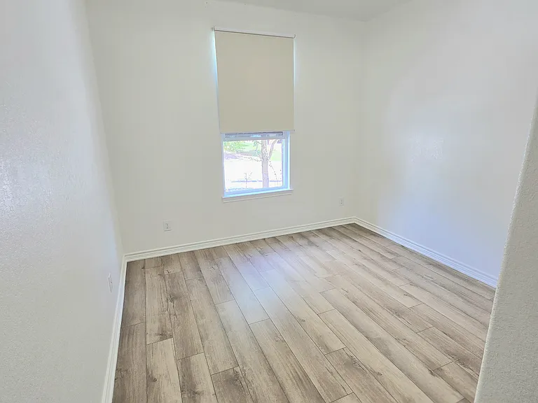3441 Monroe Ave — Photo 15