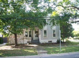 226 W Illinois St, Wheaton, IL 60187