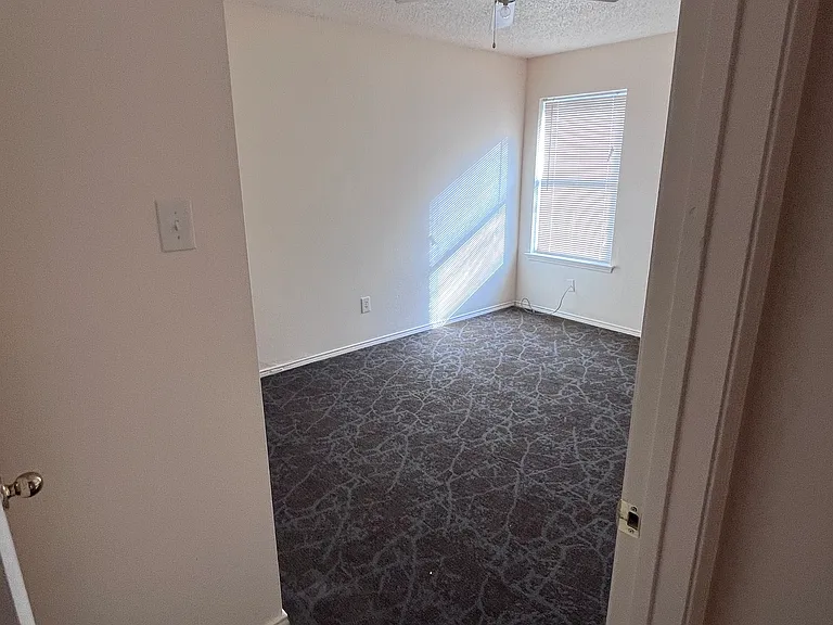 8555 Stetson Dr — Photo 22