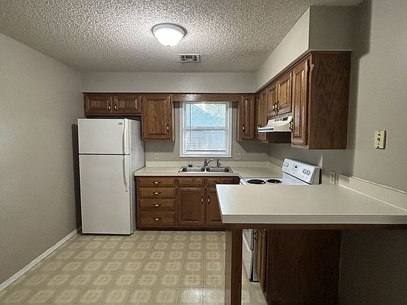 5th image of 506-508 E Monroe St #9599AD191