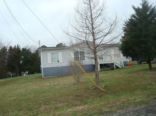 305 Cherokee Trl, Shelbyville, TN 37160