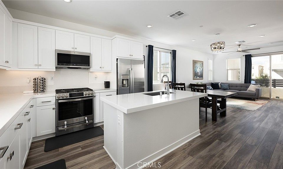 1st image of 162 Juniper Dr