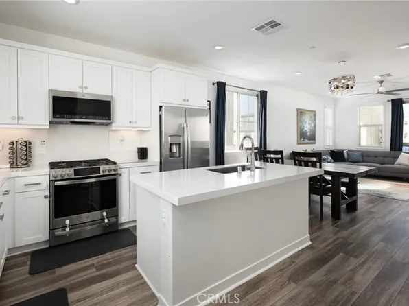 162 Juniper Dr, Rancho Mission Viejo, CA 92694