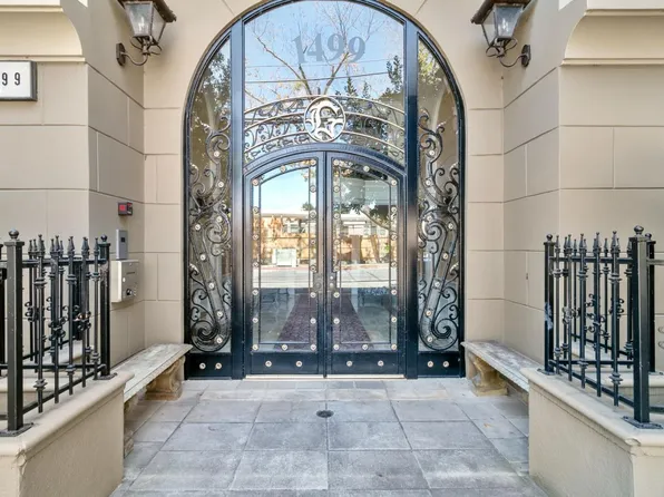 1499 Oak Grove Ave APT 202, Burlingame, CA 94010