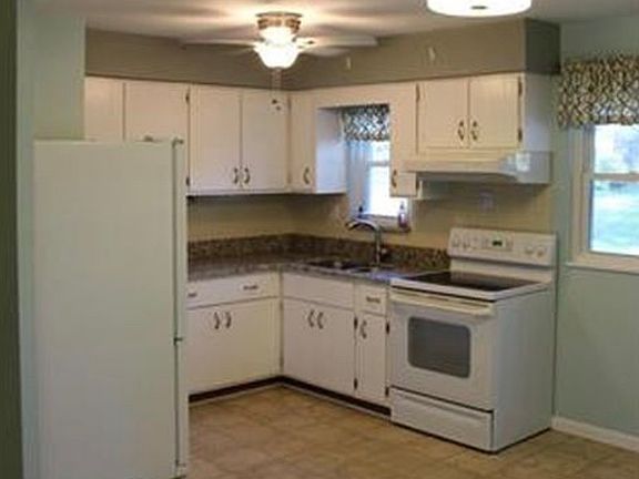 4th image of 10536 Fabick Dr