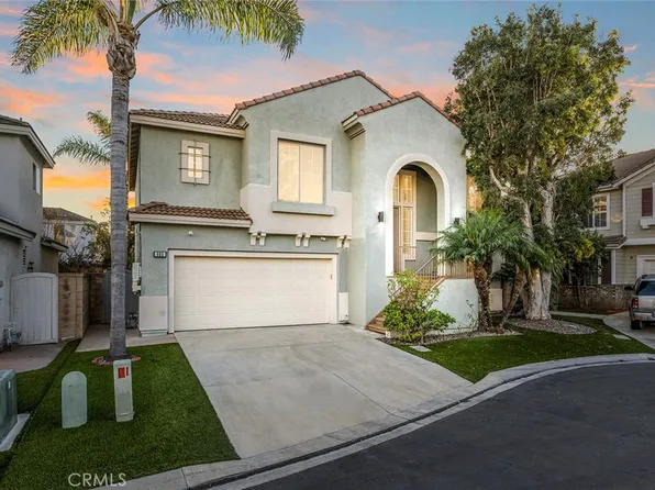 805 Megan Ct, Costa Mesa, CA 92626