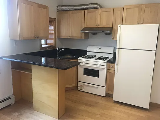 Rented by Rapid Realty Sunset Park Inc | media 2