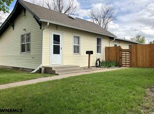 108 E 4th St, Kimball, NE 69145