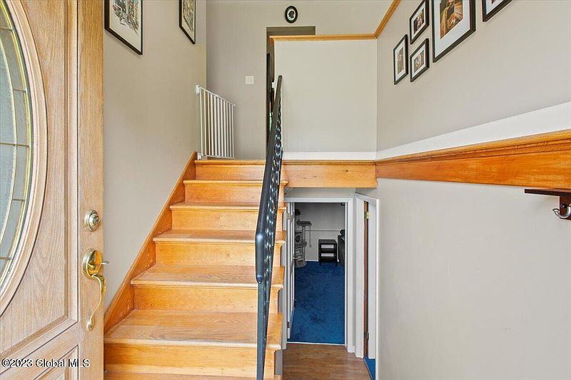 2nd image of 340 Masullo Parkway