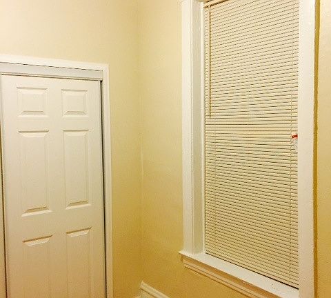 3rd image of 1609 N Avers Ave #1