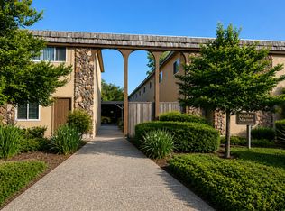 Roblar Manor, Cotati, CA 94931