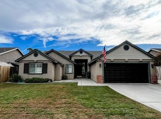 611 W Cinnamon Ave, Hanford, CA 93230