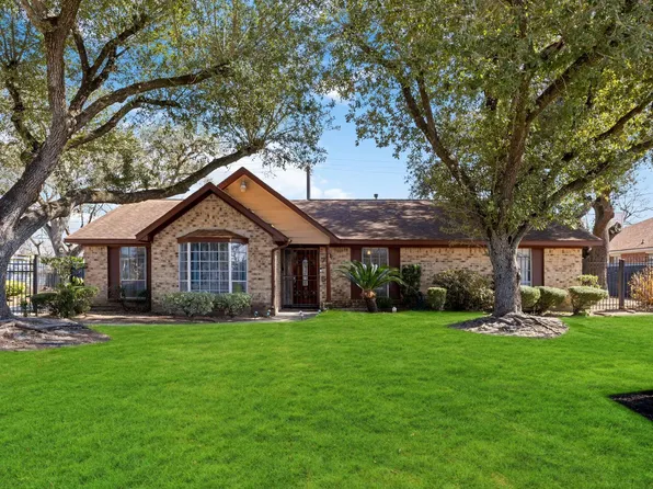 7905 Chain St, Houston, TX 77033