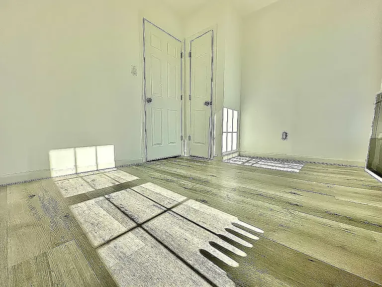 161 Hart St #9 — Photo 2