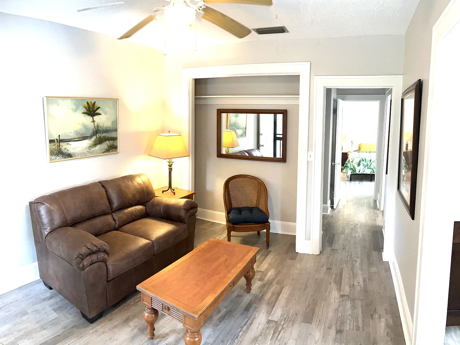 619 Tanglewood St — Photo 2